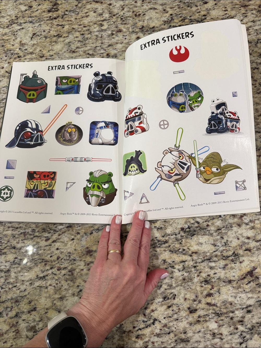 Angry Birds Star Wars II Ultimate Sticker Collection Book 1000+ Reusable Stick - Picture 11 of 13